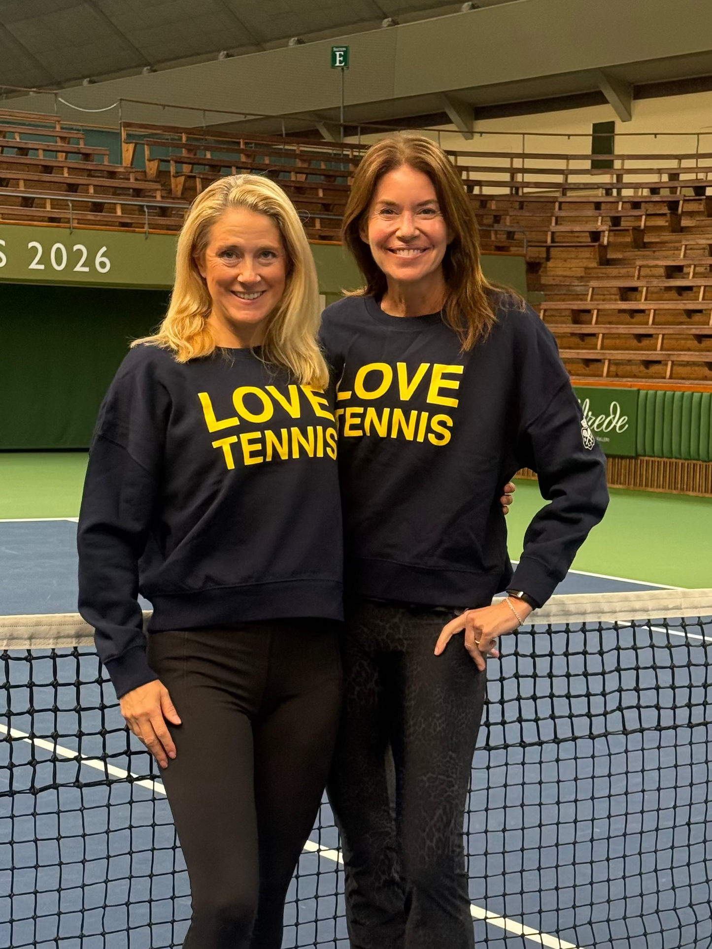 Love Tennis Blue Sweatshirt – Women